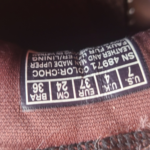 Sketcher's memory foam leather boots - Picture 7 of 7